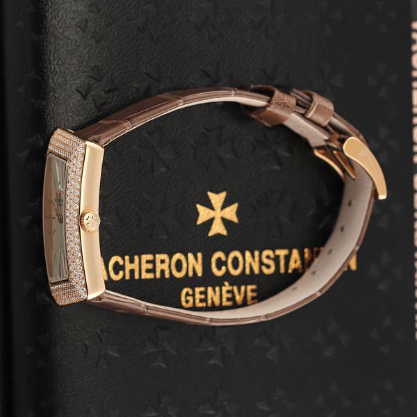 Vacheron Constantin 1972 Asymmetric 25515/000R-9254